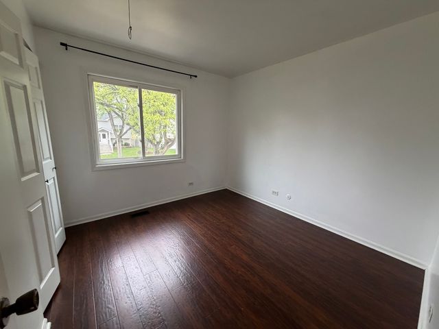 284 Hill Avenue, Bartlett, IL 60103