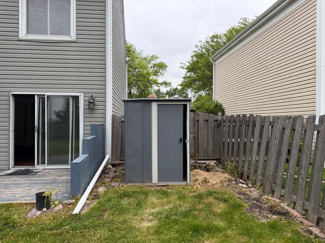 284 Hill Avenue, Bartlett, IL 60103