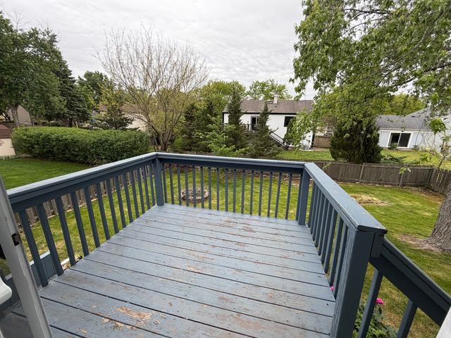 284 Hill Avenue, Bartlett, IL 60103