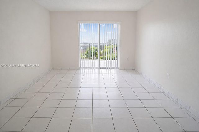 5755 W 20th Ave 406, Hialeah, FL 33012