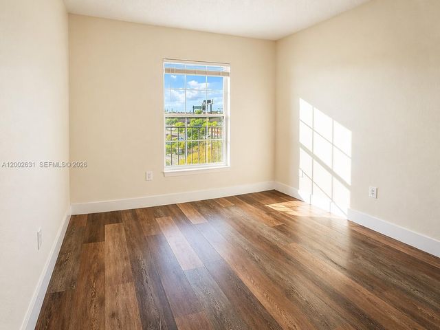 5755 W 20th Ave 406, Hialeah, FL 33012