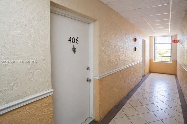 5755 W 20th Ave 406, Hialeah, FL 33012