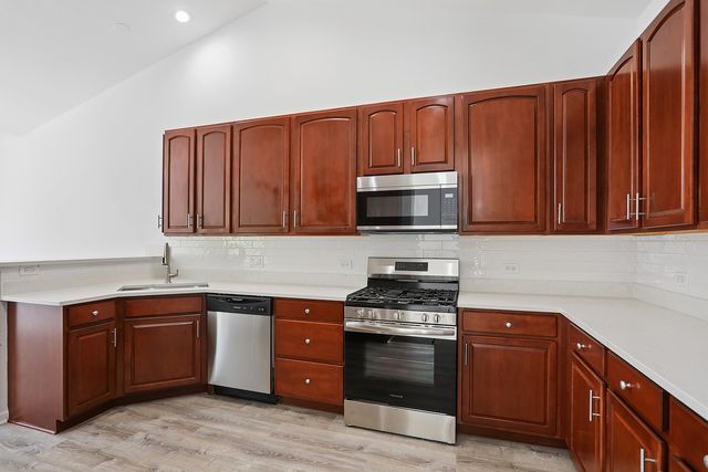 3383 Rosecroft Lane, Naperville, IL 60564