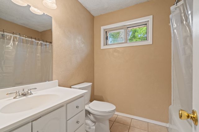 717 Van Horn Drive, Irving, TX 75060