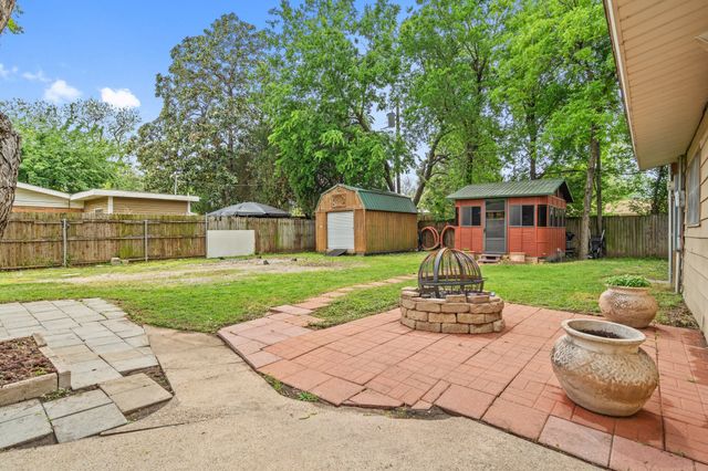 717 Van Horn Drive, Irving, TX 75060