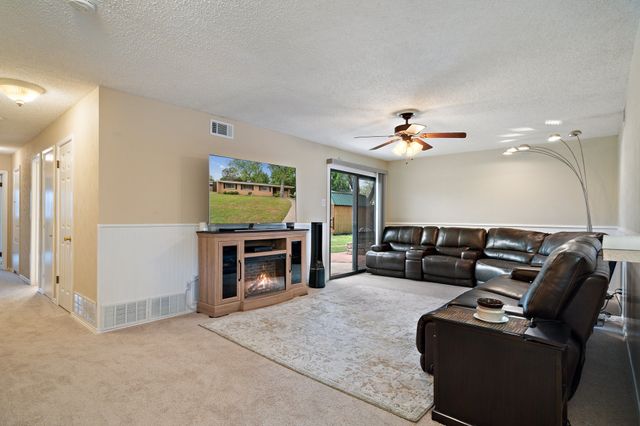 717 Van Horn Drive, Irving, TX 75060