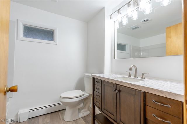 1227 33rd Street NE, Canton, OH 44714