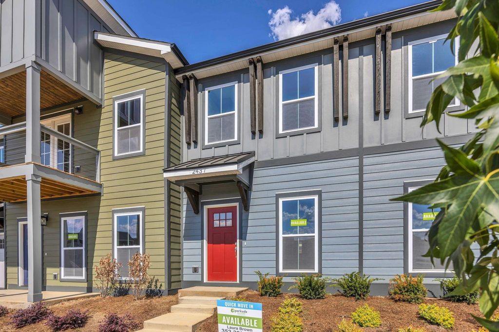 2437 E 17th Street, Chattanooga, TN 37404