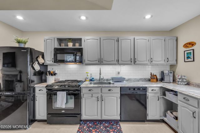 110 Meridian Drive, Brick, NJ 08724