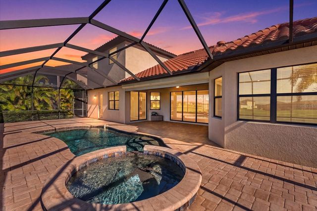 5544 MULLIGAN WAY, Bradenton, FL 34211