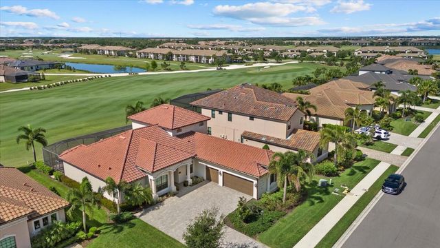 5544 MULLIGAN WAY, Bradenton, FL 34211