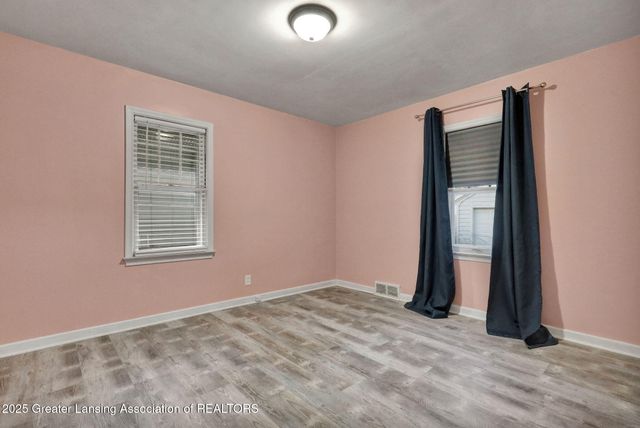 1114 Goodrich Street, Lansing, MI 48910