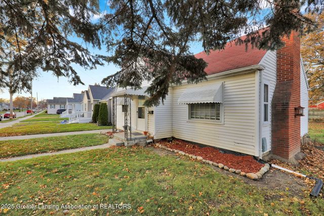 1114 Goodrich Street, Lansing, MI 48910