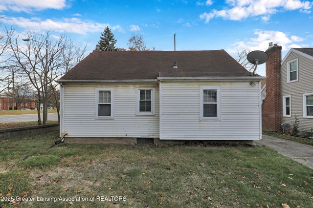 1114 Goodrich Street, Lansing, MI 48910