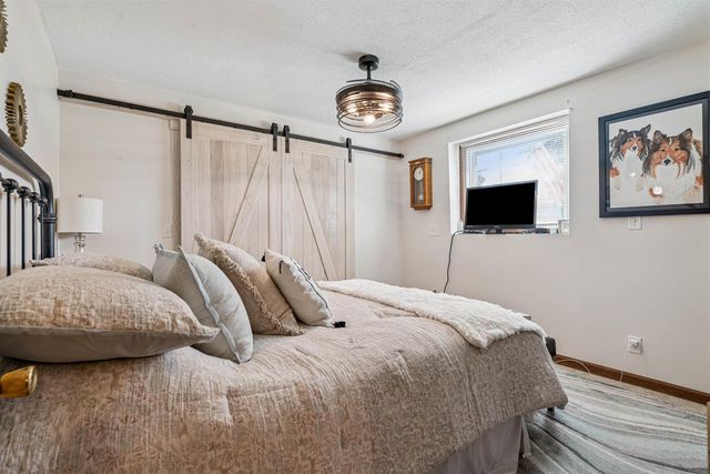 1337 Shultz Street, Waterloo, IA 50703