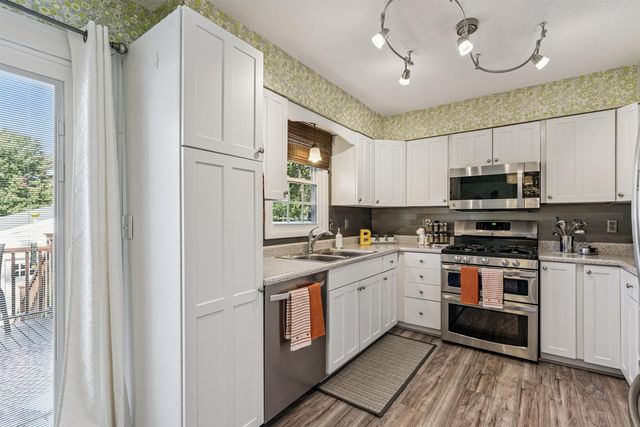 1337 Shultz Street, Waterloo, IA 50703