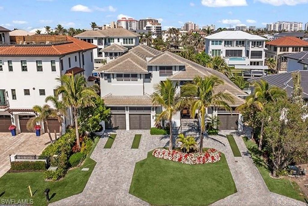 103 Bayview AVE, NAPLES, FL 34108 — exterior