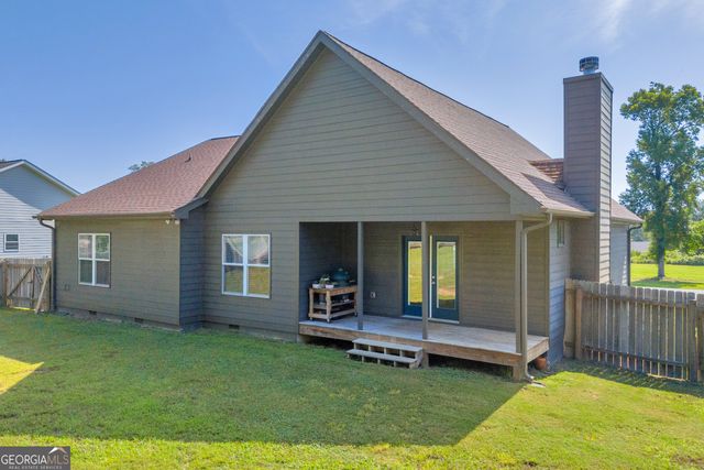 519 N Point Circle, Hartwell, GA 30643