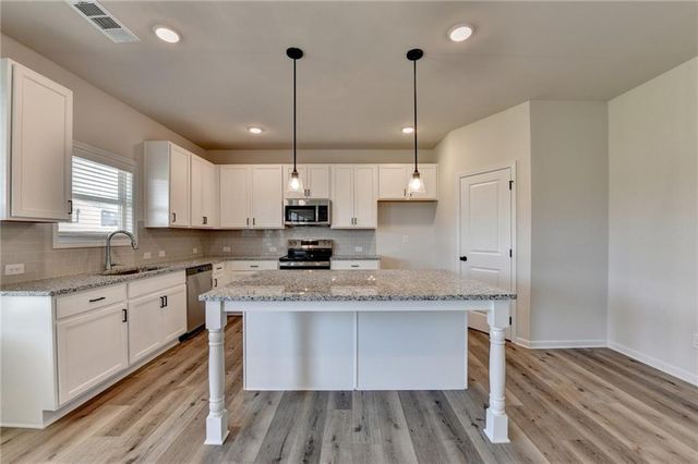 58 Longhorn Way, Auburn, GA 30011