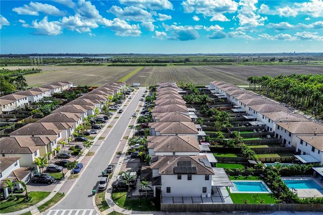 25418 SW 108th Ct, Homestead, FL 33032