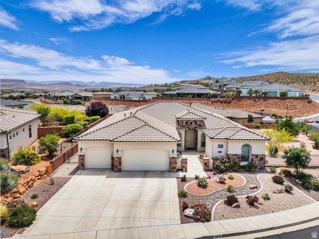 Image 1 of property listing at 2030 N RESERVE PKWY, Washington, UT 84780