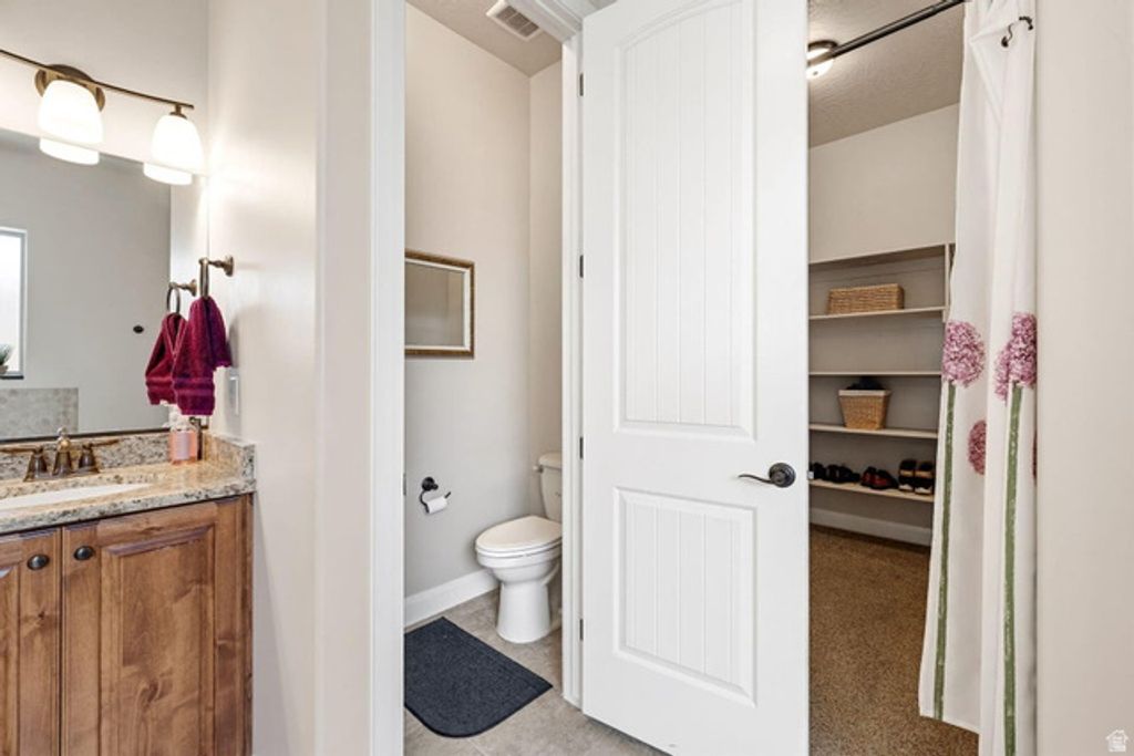 Image 30 of property listing at 2030 N RESERVE PKWY, Washington, UT 84780