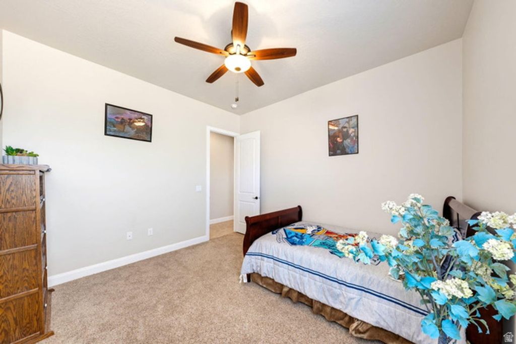 Image 33 of property listing at 2030 N RESERVE PKWY, Washington, UT 84780