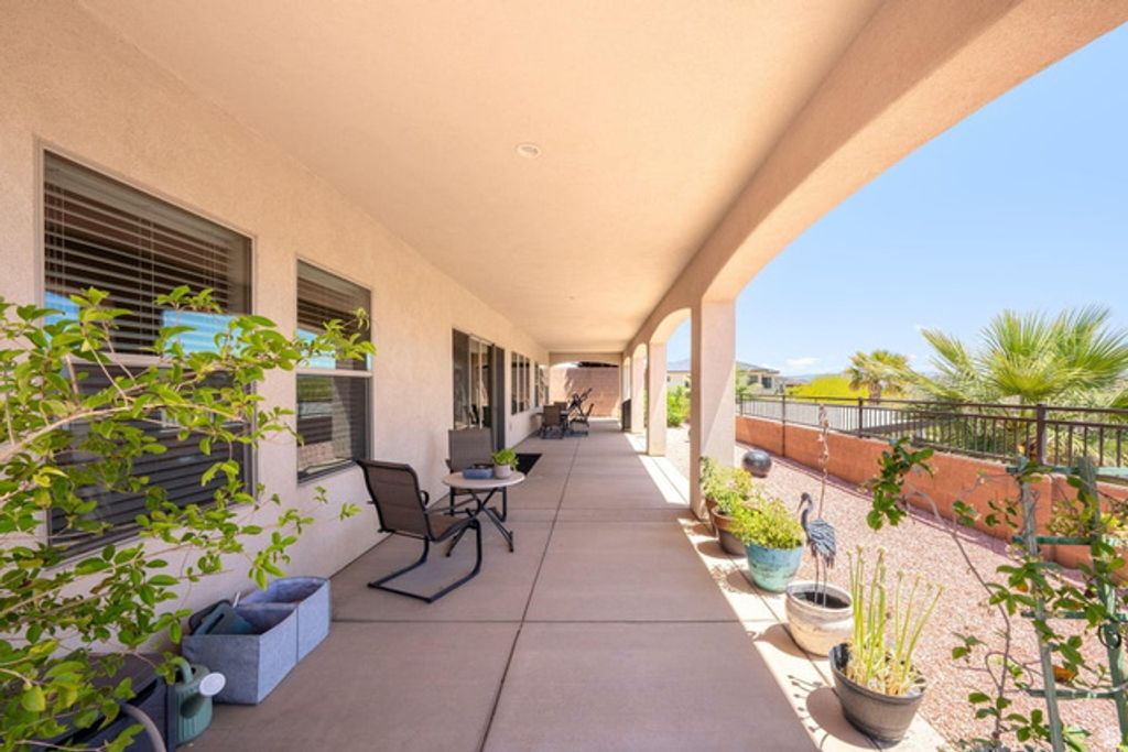 Image 45 of property listing at 2030 N RESERVE PKWY, Washington, UT 84780