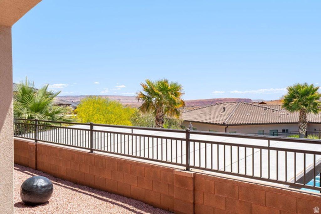 Image 50 of property listing at 2030 N RESERVE PKWY, Washington, UT 84780