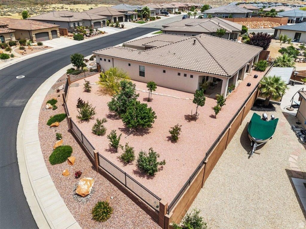 Image 56 of property listing at 2030 N RESERVE PKWY, Washington, UT 84780