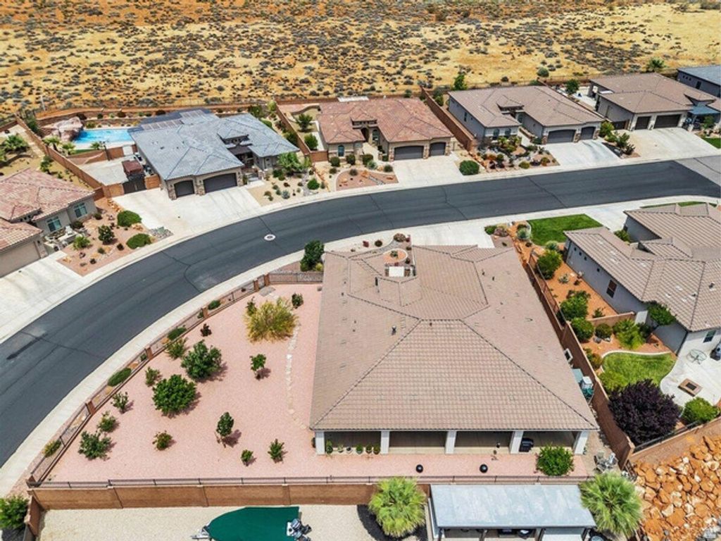 Image 57 of property listing at 2030 N RESERVE PKWY, Washington, UT 84780