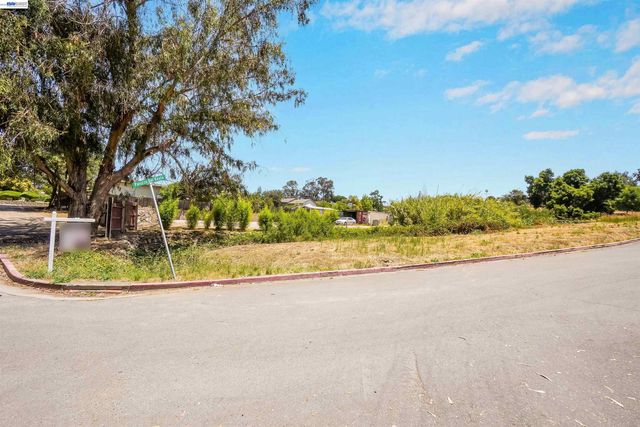 0 Mansfield Ave, Hayward, CA 94541