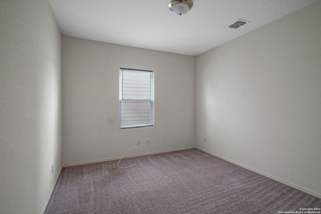 5246 Winding Stream, St Hedwig, TX 78152