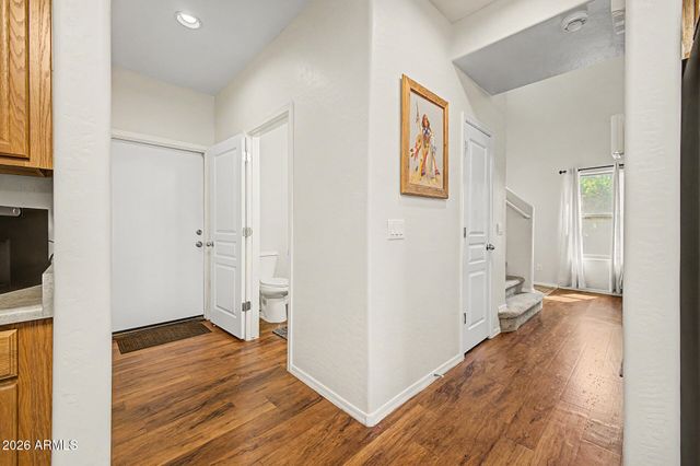 8433 E PERALTA Avenue, Mesa, AZ 85212