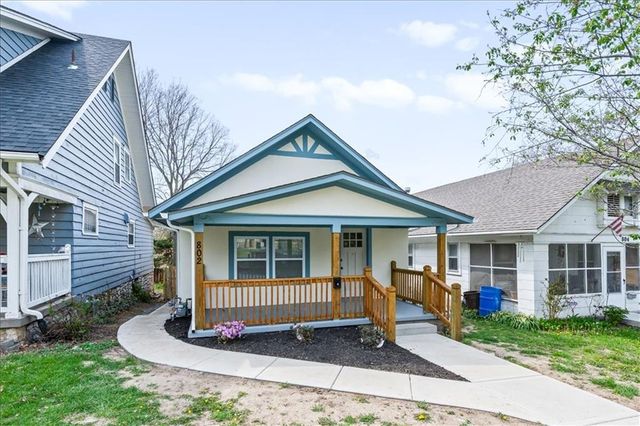 802 N 17th Street, Kansas City, KS 66102
