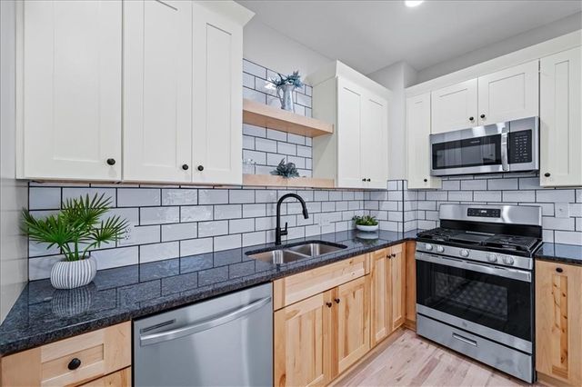 802 N 17th Street, Kansas City, KS 66102
