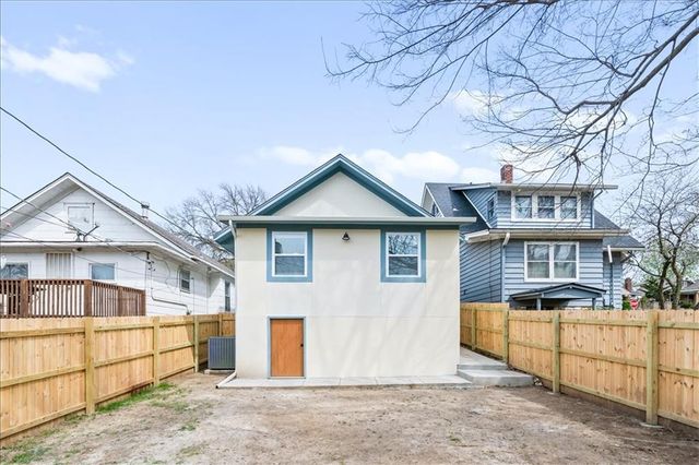 802 N 17th Street, Kansas City, KS 66102