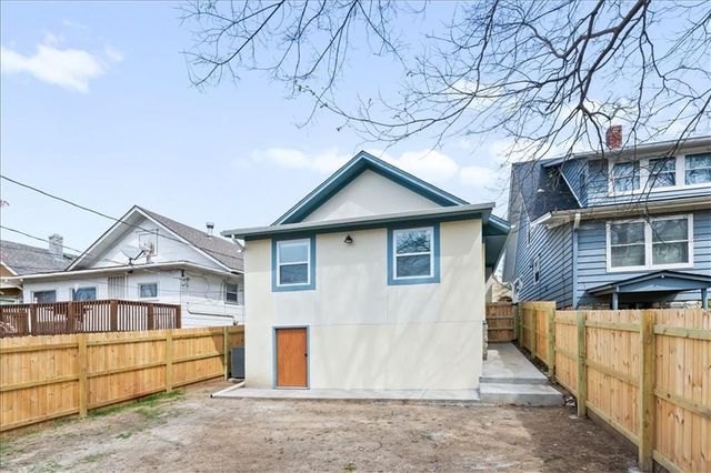 802 N 17th Street, Kansas City, KS 66102