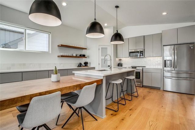 403 NE 100th Street, Kansas City, MO 64155