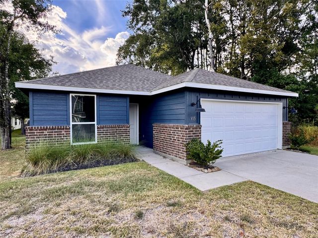 935 County Road 5203, Cleveland, TX 77327