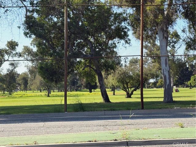 12650 S Western, Los Angeles, CA 90047