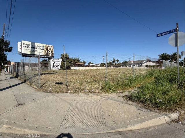 12650 S Western, Los Angeles, CA 90047