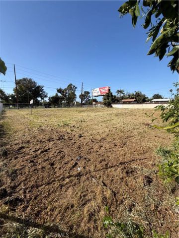 12650 S Western, Los Angeles, CA 90047