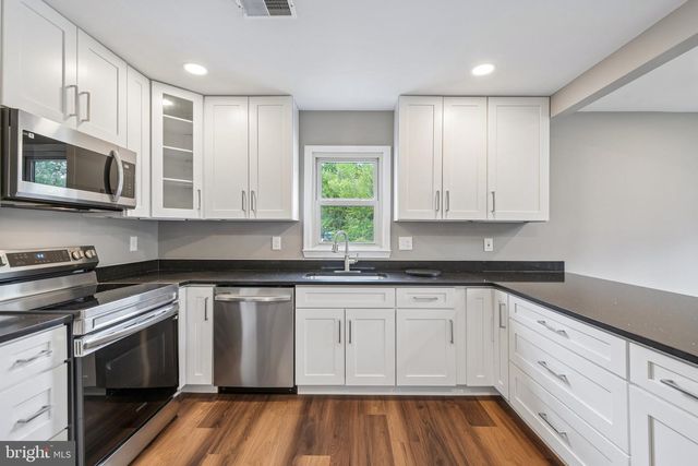 6023 MASSAPONAX DR, Fredericksburg, VA 22407