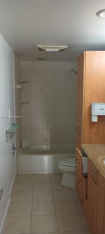 4222 Inverrary Blvd 4415, Lauderhill, FL 33319