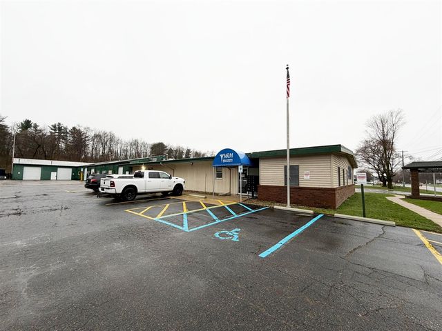 3408 Miller Road, Kalamazoo, MI 49001