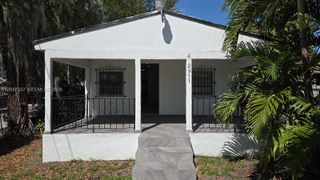 2911 NW 30th St, Miami, FL 33142