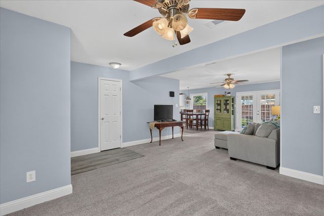 6200 Lalagray Lane, Watauga, TX 76148