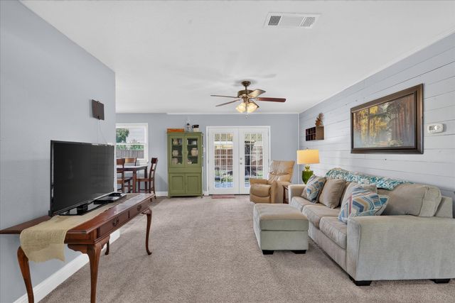 6200 Lalagray Lane, Watauga, TX 76148