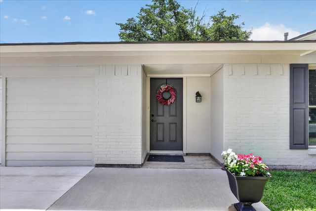 6200 Lalagray Lane, Watauga, TX 76148